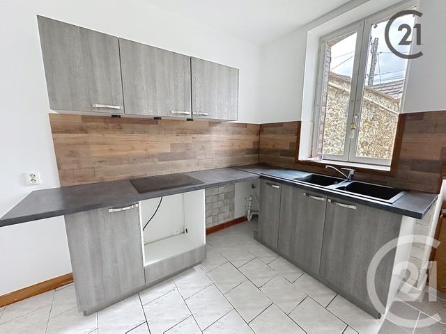 maison à louer - 3 pièces - 74.0 m2 - VILLEMANOCHE - 89 - BOURGOGNE - Century 21 Martinot Immobilier