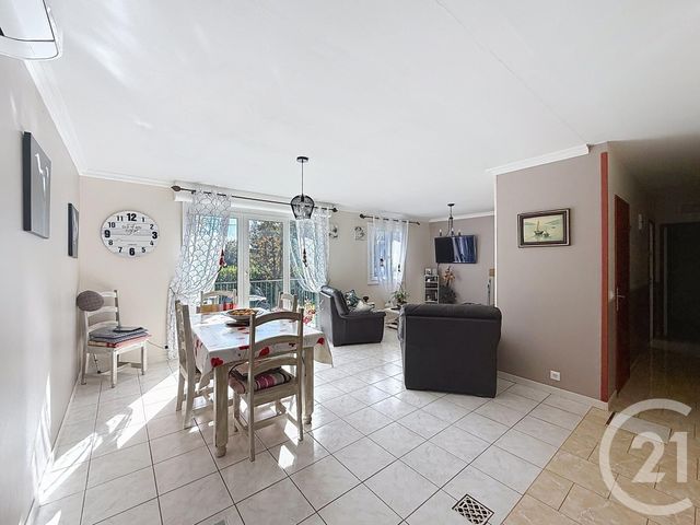 maison à vendre - 5 pièces - 81.21 m2 - LES VALLEES DE LA VANNE - 89 - BOURGOGNE - Century 21 Martinot Immobilier