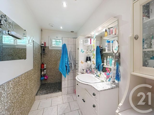 maison à vendre - 5 pièces - 81.21 m2 - LES VALLEES DE LA VANNE - 89 - BOURGOGNE - Century 21 Martinot Immobilier