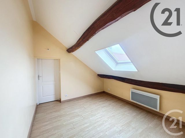 Appartement F3 à louer - 3 pièces - 38.0 m2 - SENS - 89 - BOURGOGNE - Century 21 Martinot Immobilier