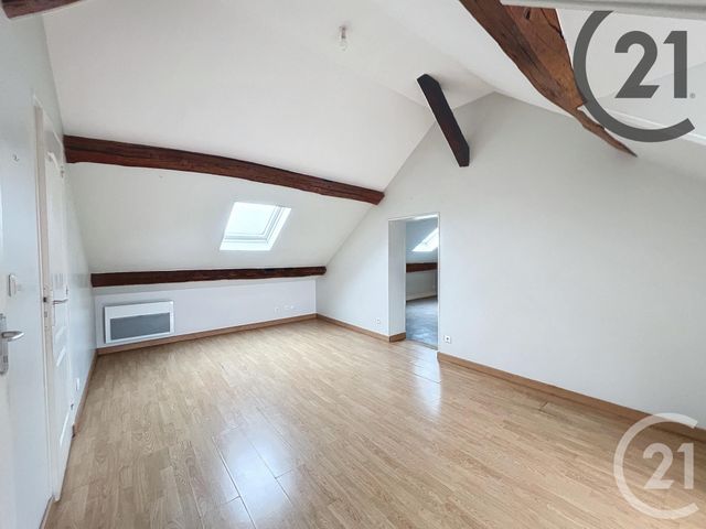 Appartement F3 à louer - 3 pièces - 38.0 m2 - SENS - 89 - BOURGOGNE - Century 21 Martinot Immobilier