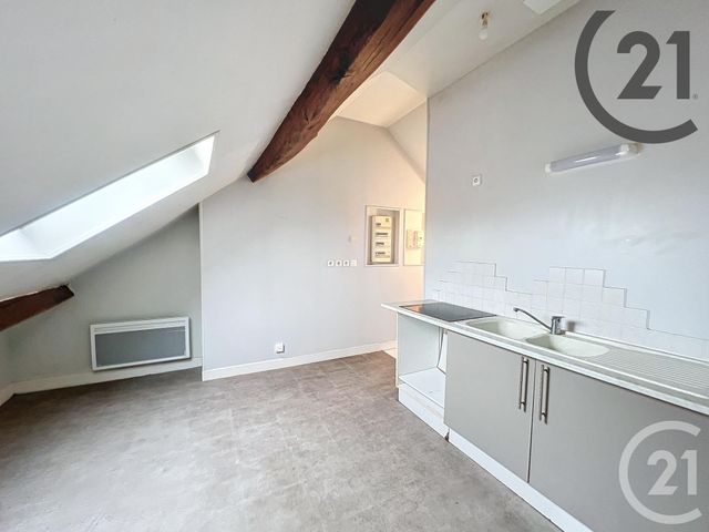 Appartement F3 à louer - 3 pièces - 38.0 m2 - SENS - 89 - BOURGOGNE - Century 21 Martinot Immobilier
