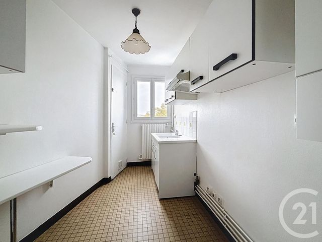 Appartement F2 à vendre - 2 pièces - 46.74 m2 - SENS - 89 - BOURGOGNE - Century 21 Martinot Immobilier