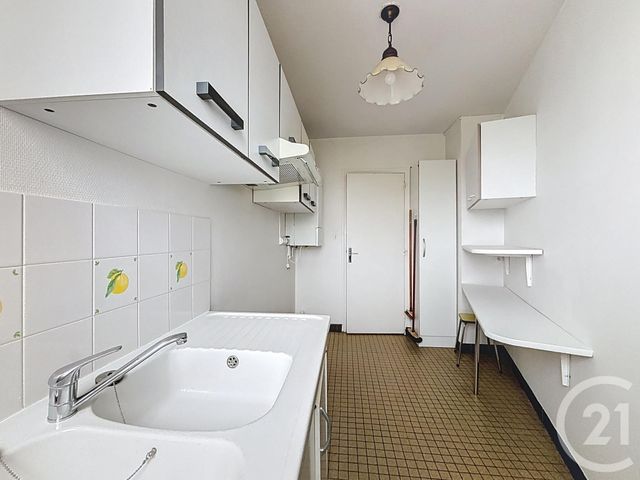 Appartement F2 à vendre - 2 pièces - 46.74 m2 - SENS - 89 - BOURGOGNE - Century 21 Martinot Immobilier