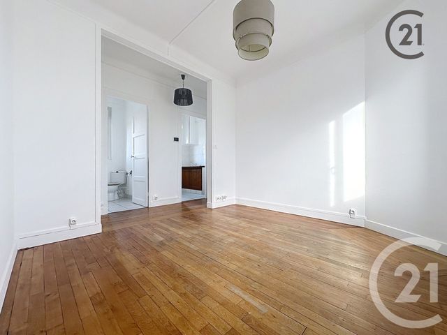 Afficher la photo en grand Appartement F3 à louer - 3 pièces - 39.4 m2 - SENS - 89 - BOURGOGNE - Century 21 Martinot Immobilier