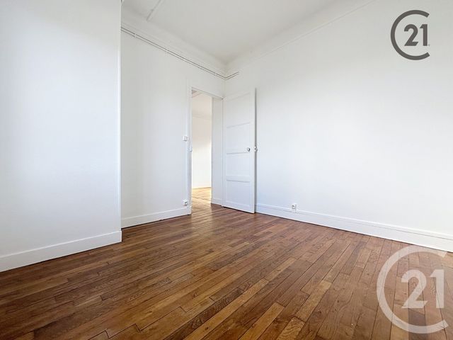 Afficher la photo en grand Appartement F3 à louer - 3 pièces - 39.4 m2 - SENS - 89 - BOURGOGNE - Century 21 Martinot Immobilier
