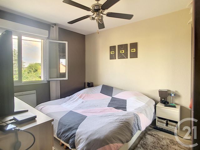 Appartement F3 à louer - 3 pièces - 68.08 m2 - SENS - 89 - BOURGOGNE - Century 21 Martinot Immobilier