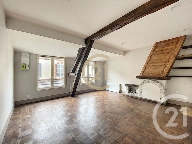 Afficher la photo en grand Appartement F2 à louer - 2 pièces - 46.0 m2 - SENS - 89 - BOURGOGNE - Century 21 Martinot Immobilier