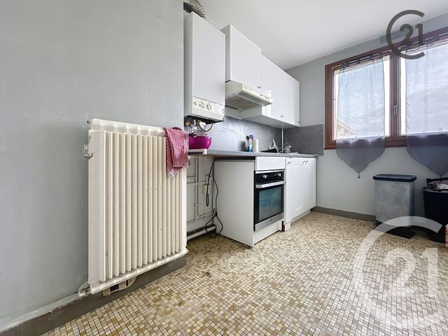 Appartement à louer - 3 pièces - 80.0 m2 - SENS - 89 - BOURGOGNE - Century 21 Martinot Immobilier