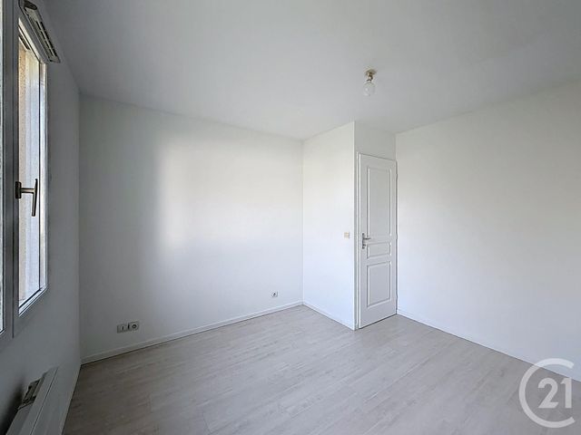 maison à vendre - 6 pièces - 106.0 m2 - LA CHAPELLE SUR OREUSE - 89 - BOURGOGNE - Century 21 Martinot Immobilier