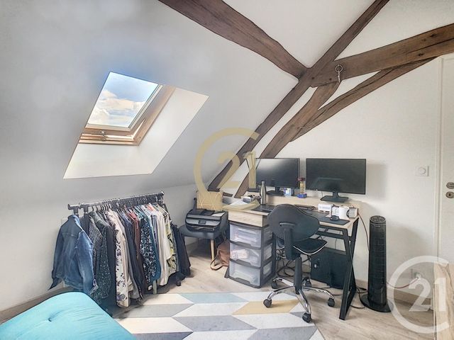 Appartement F3 à louer - 3 pièces - 48.0 m2 - SENS - 89 - BOURGOGNE - Century 21 Martinot Immobilier