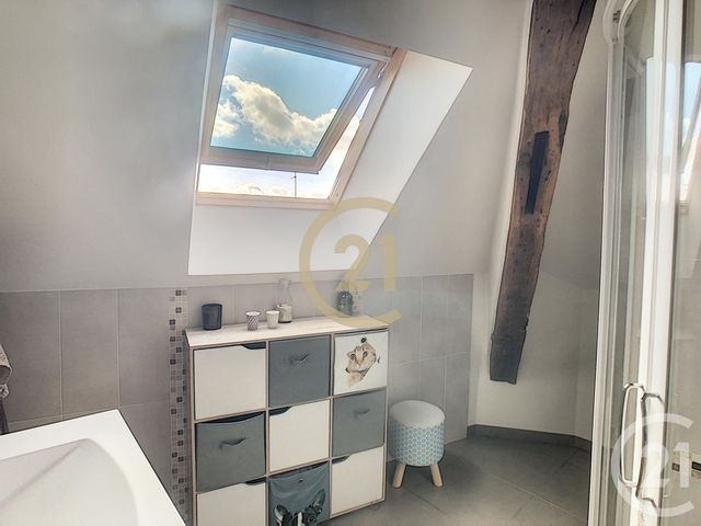 Appartement F3 à louer - 3 pièces - 48.0 m2 - SENS - 89 - BOURGOGNE - Century 21 Martinot Immobilier