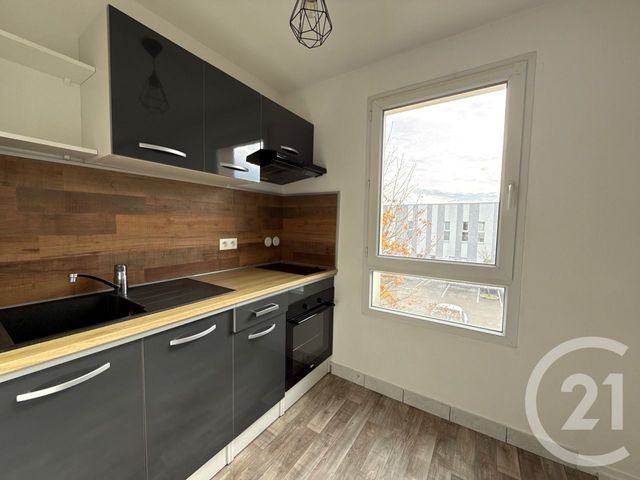 Appartement F2 bis à vendre - 3 pièces - 53.94 m2 - SENS - 89 - BOURGOGNE - Century 21 Martinot Immobilier