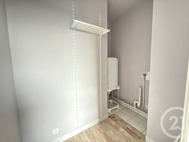 Appartement F2 bis à vendre - 3 pièces - 53.94 m2 - SENS - 89 - BOURGOGNE - Century 21 Martinot Immobilier