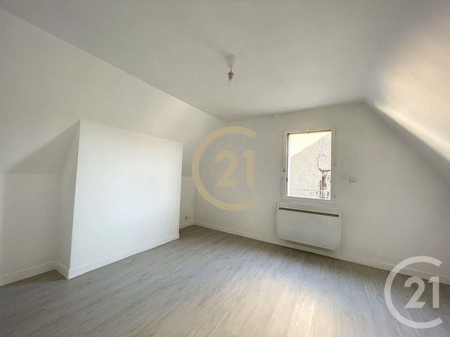Appartement à louer - 2 pièces - 42.0 m2 - SENS - 89 - BOURGOGNE - Century 21 Martinot Immobilier