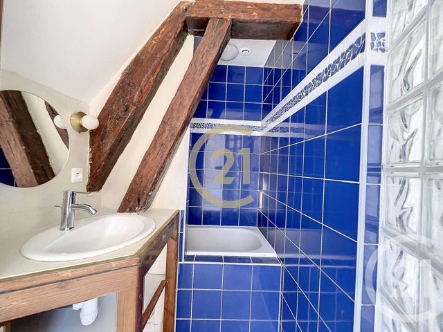 Appartement à louer - 2 pièces - 42.0 m2 - SENS - 89 - BOURGOGNE - Century 21 Martinot Immobilier