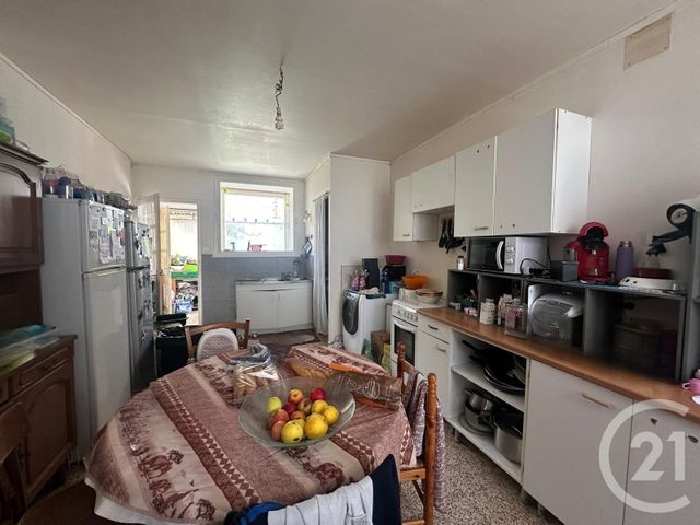 maison à vendre - 5 pièces - 122.6 m2 - VILLENEUVE L ARCHEVEQUE - 89 - BOURGOGNE - Century 21 Martinot Immobilier