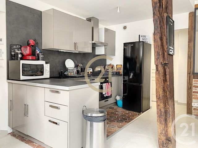 Appartement à louer - 2 pièces - 43.0 m2 - SENS - 89 - BOURGOGNE - Century 21 Martinot Immobilier