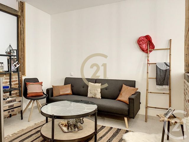 Appartement à louer - 2 pièces - 43.0 m2 - SENS - 89 - BOURGOGNE - Century 21 Martinot Immobilier