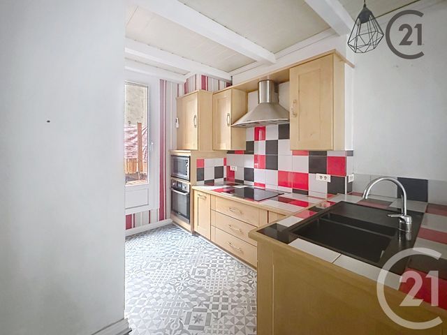 Appartement à louer - 3 pièces - 59.8 m2 - SENS - 89 - BOURGOGNE - Century 21 Martinot Immobilier