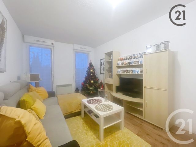 Appartement F2 à louer - 2 pièces - 48.0 m2 - SENS - 89 - BOURGOGNE - Century 21 Martinot Immobilier