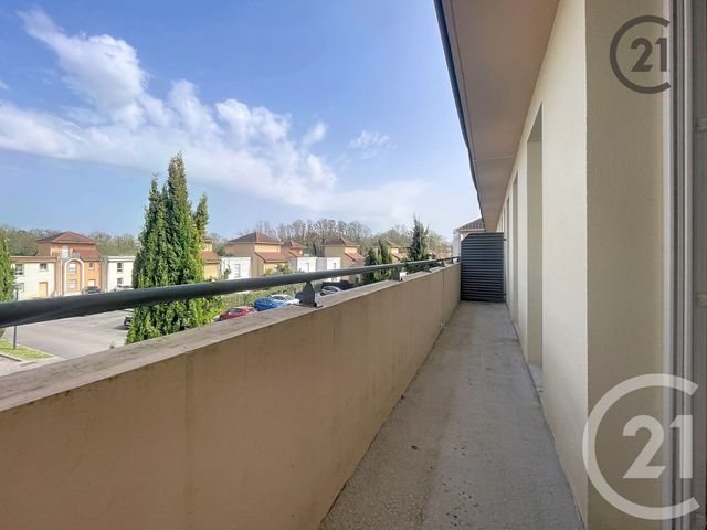 Appartement F2 à louer - 2 pièces - 48.0 m2 - SENS - 89 - BOURGOGNE - Century 21 Martinot Immobilier