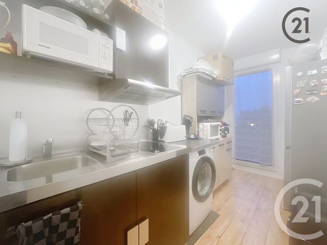 Appartement F2 à louer - 2 pièces - 48.0 m2 - SENS - 89 - BOURGOGNE - Century 21 Martinot Immobilier