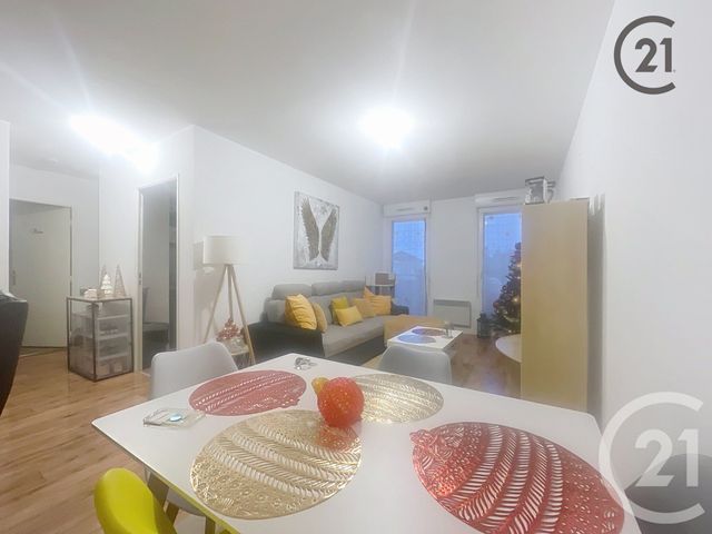 Appartement F2 à louer - 2 pièces - 48.0 m2 - SENS - 89 - BOURGOGNE - Century 21 Martinot Immobilier