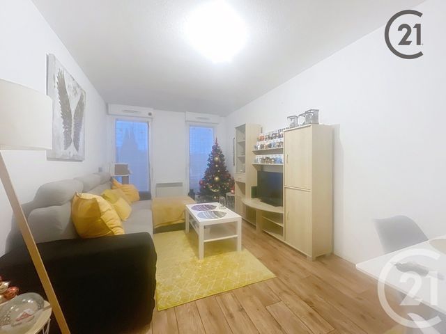 Appartement F2 à louer - 2 pièces - 48.0 m2 - SENS - 89 - BOURGOGNE - Century 21 Martinot Immobilier
