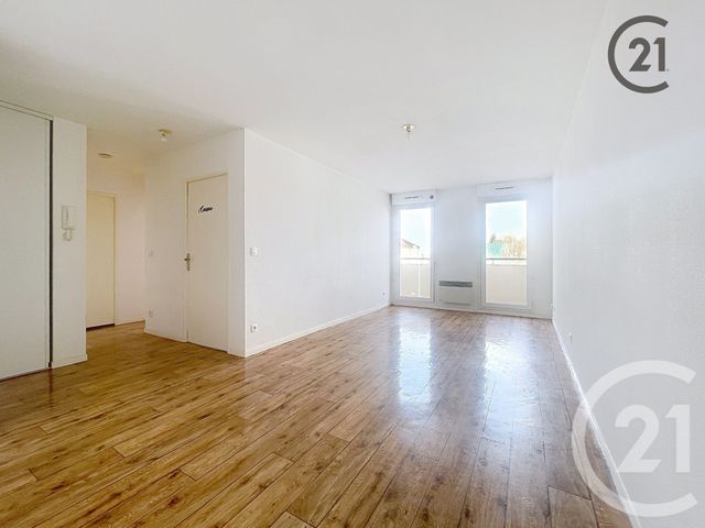 Appartement F2 à louer SENS