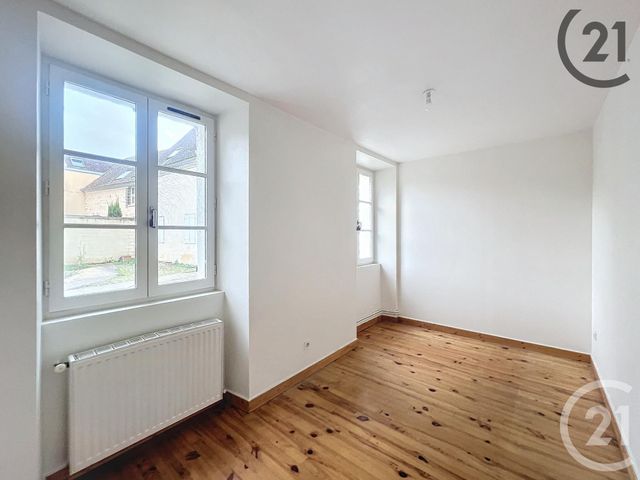 Appartement à louer - 4 pièces - 71.72 m2 - SENS - 89 - BOURGOGNE - Century 21 Martinot Immobilier