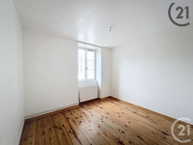 Appartement à louer - 4 pièces - 71.72 m2 - SENS - 89 - BOURGOGNE - Century 21 Martinot Immobilier