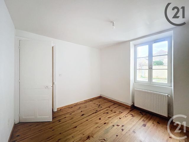 Appartement à louer - 4 pièces - 71.72 m2 - SENS - 89 - BOURGOGNE - Century 21 Martinot Immobilier