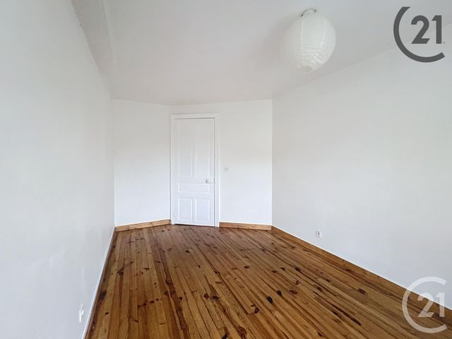 Appartement à louer - 4 pièces - 71.72 m2 - SENS - 89 - BOURGOGNE - Century 21 Martinot Immobilier