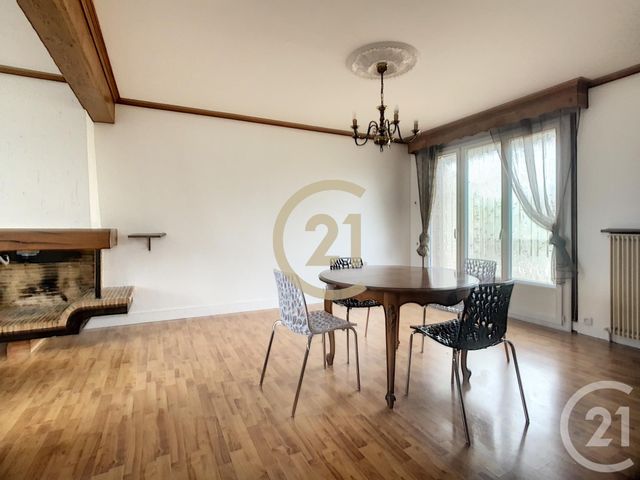 Appartement F3 à louer - 3 pièces - 71.54 m2 - PARON - 89 - BOURGOGNE - Century 21 Martinot Immobilier