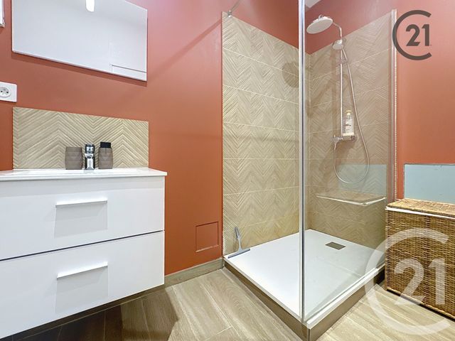 Appartement à louer - 3 pièces - 79.26 m2 - SENS - 89 - BOURGOGNE - Century 21 Martinot Immobilier