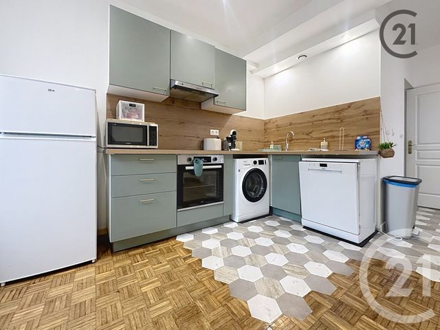 Appartement à louer - 3 pièces - 79.26 m2 - SENS - 89 - BOURGOGNE - Century 21 Martinot Immobilier