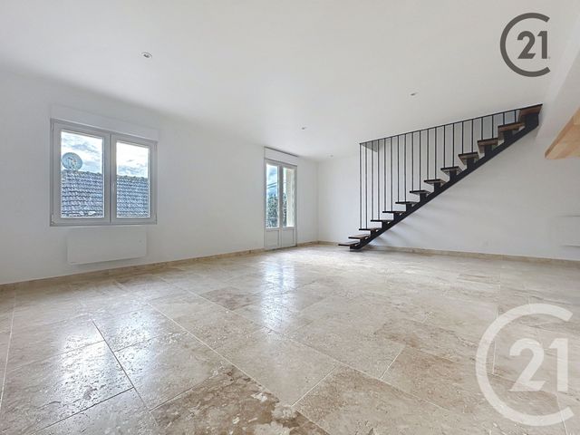 Appartement à louer - 4 pièces - 76.2 m2 - PARON - 89 - BOURGOGNE - Century 21 Martinot Immobilier