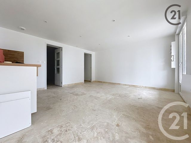 Appartement Studio à louer - 1 pièce - 56.0 m2 - PARON - 89 - BOURGOGNE - Century 21 Martinot Immobilier