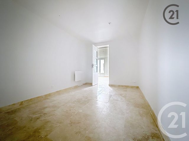 Appartement Studio à louer - 1 pièce - 56.0 m2 - PARON - 89 - BOURGOGNE - Century 21 Martinot Immobilier