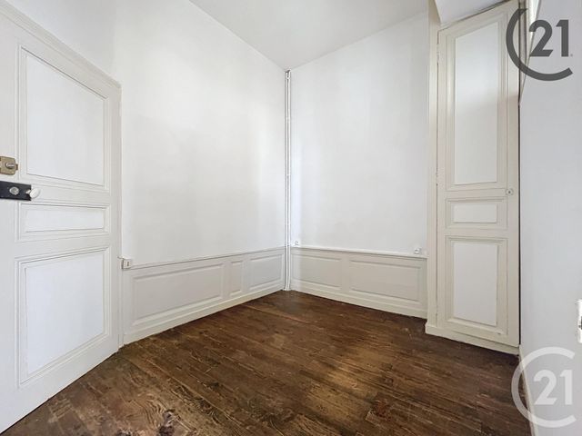 Appartement F1 bis à louer - 2 pièces - 36.0 m2 - SENS - 89 - BOURGOGNE - Century 21 Martinot Immobilier