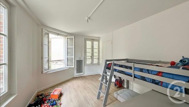 immeuble à vendre - 296.0 m2 - VILLENEUVE SUR YONNE - 89 - BOURGOGNE - Century 21 Martinot Immobilier