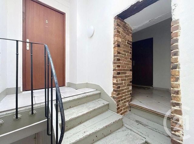 immeuble à vendre - 296.0 m2 - VILLENEUVE SUR YONNE - 89 - BOURGOGNE - Century 21 Martinot Immobilier