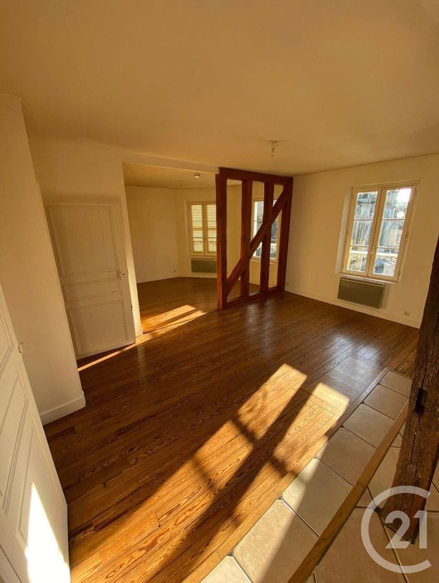 immeuble à vendre - 296.0 m2 - VILLENEUVE SUR YONNE - 89 - BOURGOGNE - Century 21 Martinot Immobilier