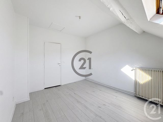 Appartement à louer - 2 pièces - 47.0 m2 - SENS - 89 - BOURGOGNE - Century 21 Martinot Immobilier