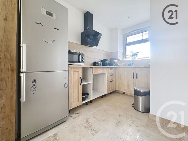 Appartement F1 bis à louer - 2 pièces - 23.54 m2 - SENS - 89 - BOURGOGNE - Century 21 Martinot Immobilier