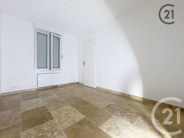 Appartement à louer - 2 pièces - 43.78 m2 - SENS - 89 - BOURGOGNE - Century 21 Martinot Immobilier