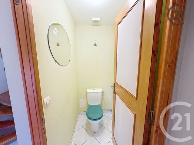 Appartement F2 à louer - 2 pièces - 72.0 m2 - SENS - 89 - BOURGOGNE - Century 21 Martinot Immobilier