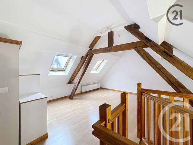 Appartement F2 à louer - 2 pièces - 72.0 m2 - SENS - 89 - BOURGOGNE - Century 21 Martinot Immobilier