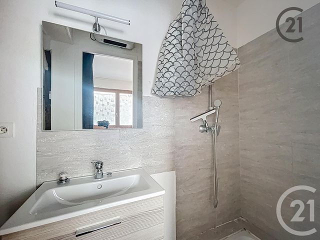 Appartement Studio à vendre - 1 pièce - 14.0 m2 - SENS - 89 - BOURGOGNE - Century 21 Martinot Immobilier